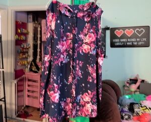 Elle Navy Floral Button Down Shirt